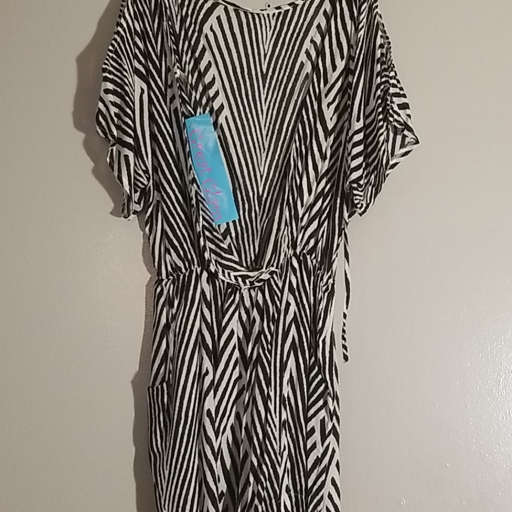 Romper - Picture 3 of 3